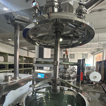 one-pot-softgel-medicine-preparation-tank-homogenizer-head.png one-pot-softgel-medicine-preparation-tank-homogenizer-head.png